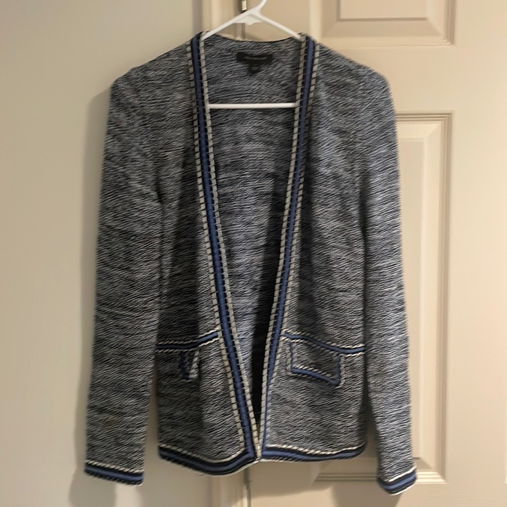 Ann Taylor. Size Small. Great Condition.